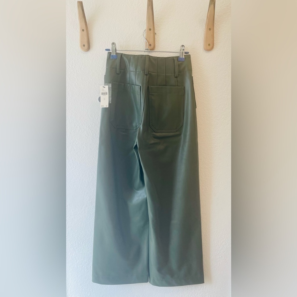 NWT The Colette Faux Leather Crop Wide-Leg Pants by Maeve in Holly, Size 23 - Picture 3 of 3